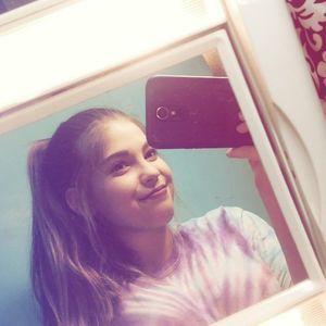 Meet your Posher, Destiny